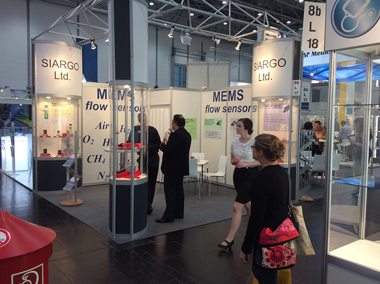 在德国杜塞尔多夫参加medica2015